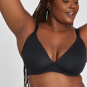 NWT LIVELY The All-Day Plunge No-Wire Bra: Jet Black Size 32B